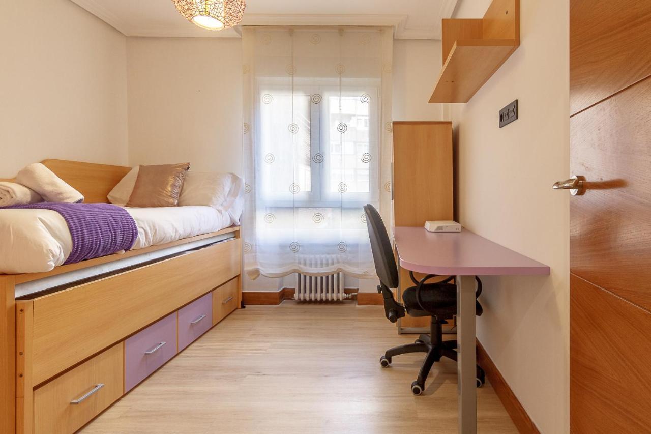 Fika, Vivienda Turistica Urbana Con Wifi Apartman Bilbao Kültér fotó